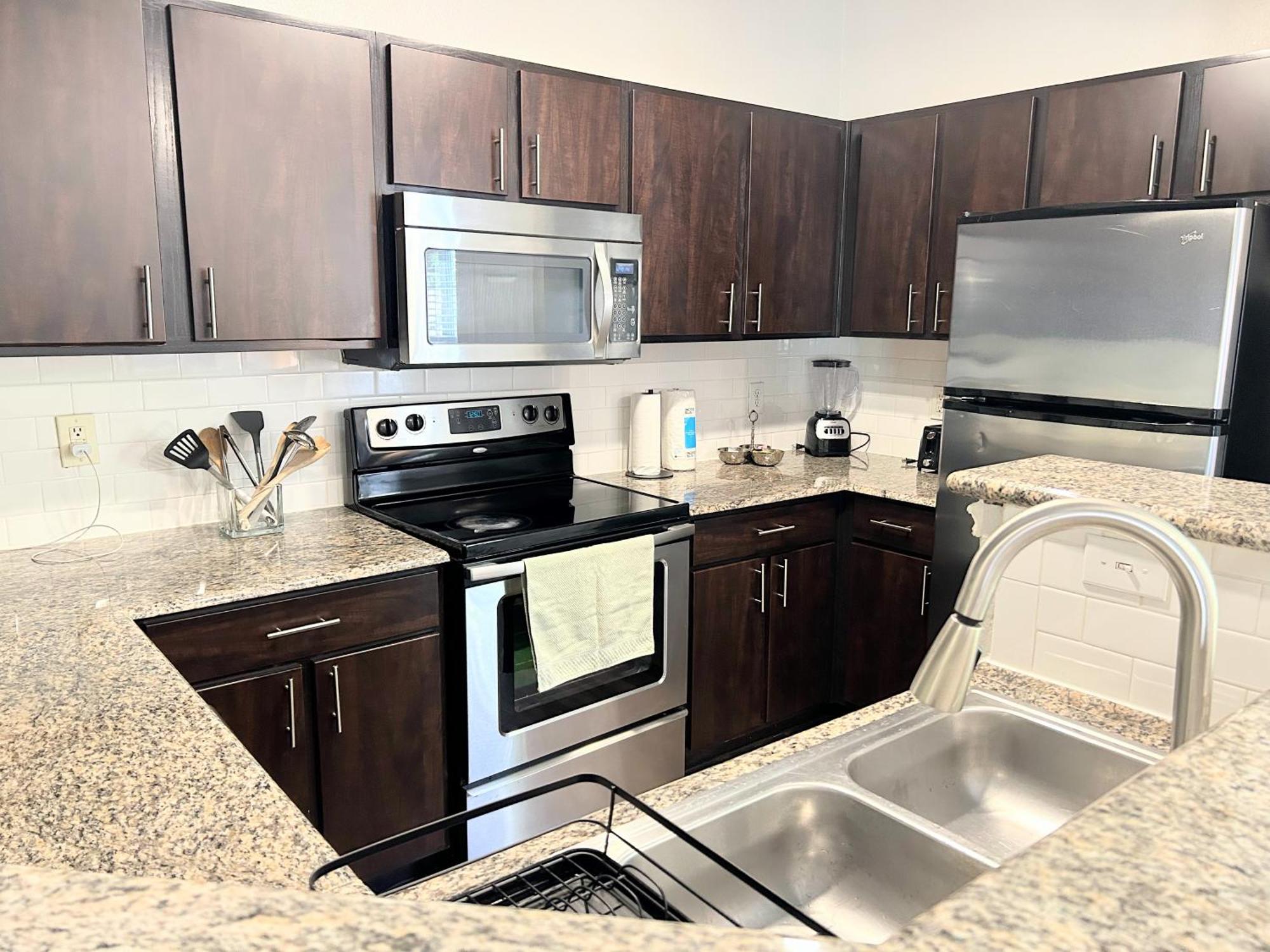 Hidden Gem At Med Center 2Br & 2Ba Apartment 休斯敦 外观 照片