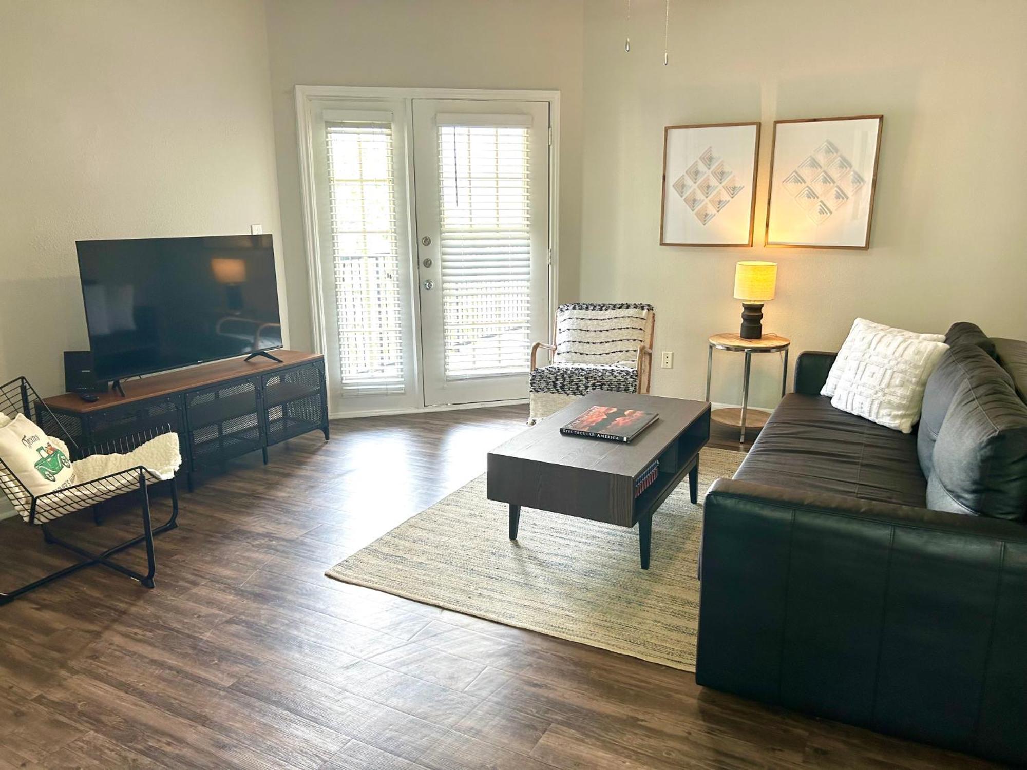 Hidden Gem At Med Center 2Br & 2Ba Apartment 休斯敦 外观 照片